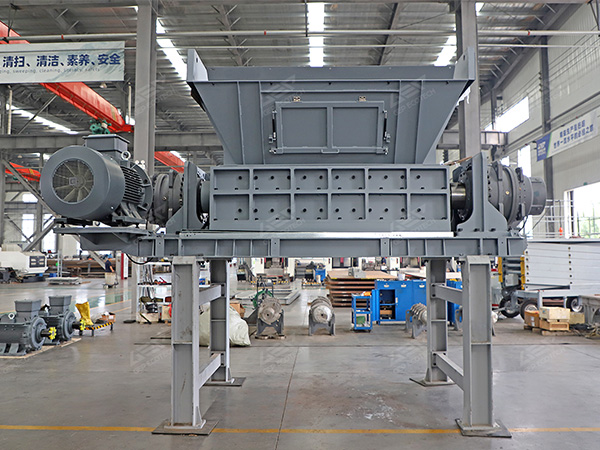 出料6mm雙軸破碎機